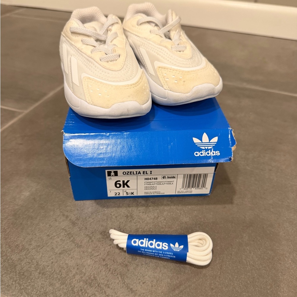 adidas Kids Ozelia El I Sneakers - White & Cream